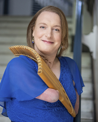 Hannah Schlubeck - Panflöte